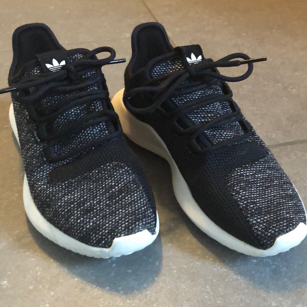 Adidas Tubular Shadow • Size 6 women/ 4 1/2 kids